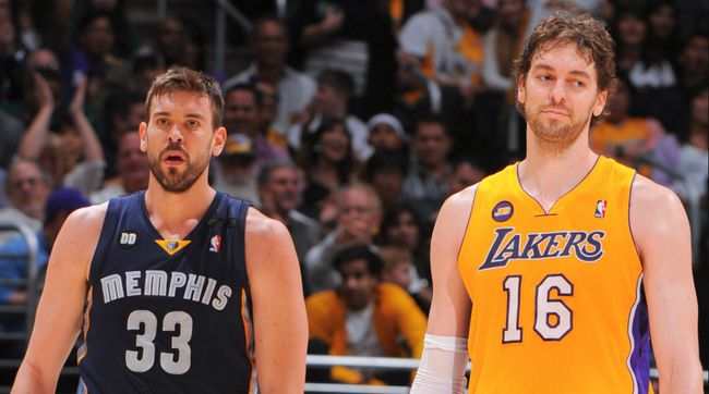 关于清晨体能课后，洛杉矶湖人更衣室发声备战西甲，更衣室稳定，更衣室氛围转暖的信息-南宫体育入口