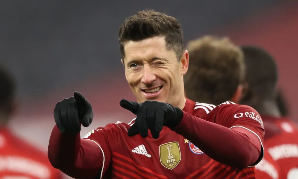 包含今夜德甲传出新动向，奥兰多魔术防线松动，管理层表态——球迷炸锅，医务组通报恢复的词条